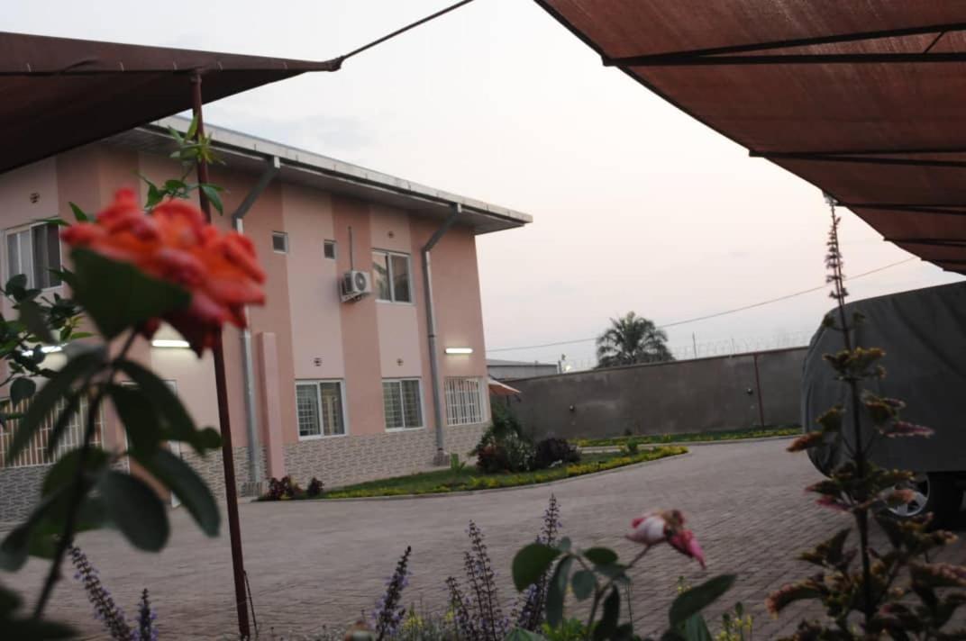 Colibri Inn Hotel Kolwezi Exterior photo