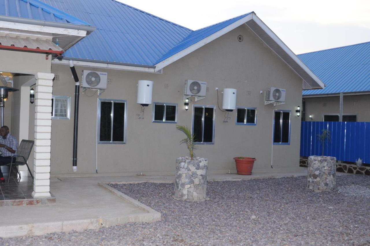 Colibri Inn Hotel Kolwezi Exterior photo