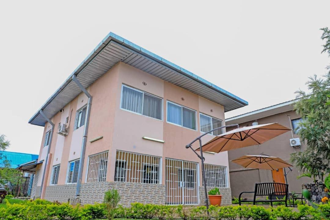 Colibri Inn Hotel Kolwezi Exterior photo